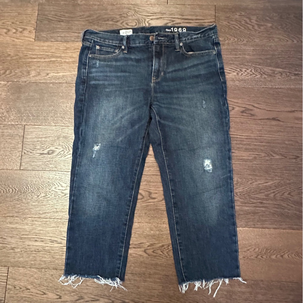 Gap 1969 Distressed Jeans